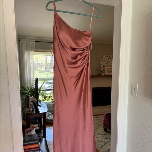 New with tags Bridesmaids Dress - Revelry Jade Satin Dress - Picture 4 of 4